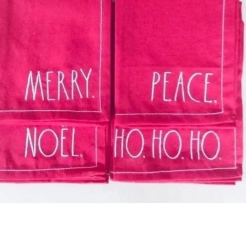 Rae Dunn Embroidered Holiday  Napkins - Set of 4 - NWT